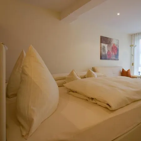 Engelhard Garni Hotel Kirchheim am Ries