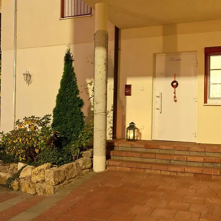 Engelhard Garni Hotel 4*